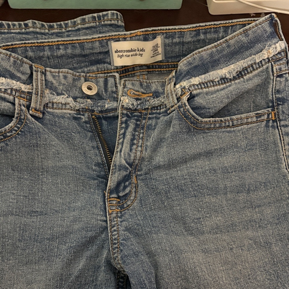 Abercrombie Kids Light Blue Denim Jeans
